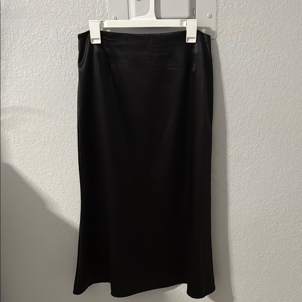 Elegant Black Women's Skirt